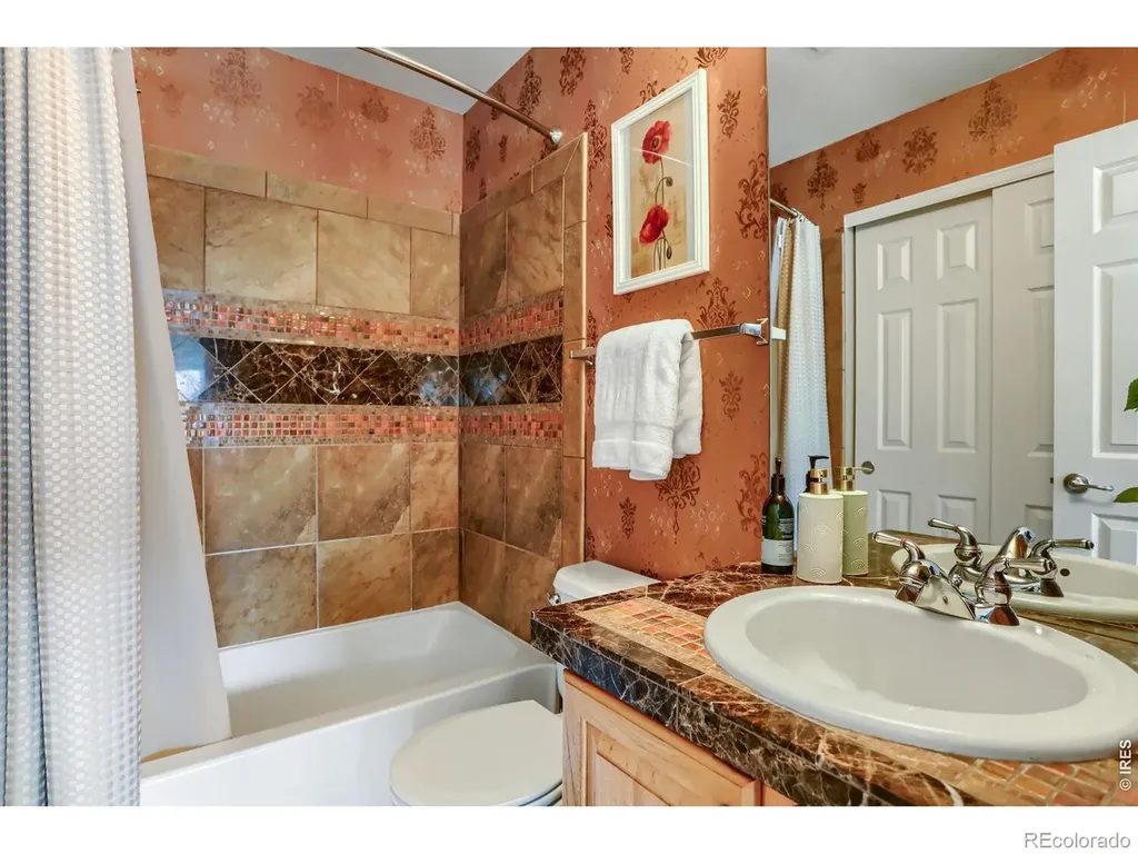 113 Eagle Valley Drive Lyons CO 80540