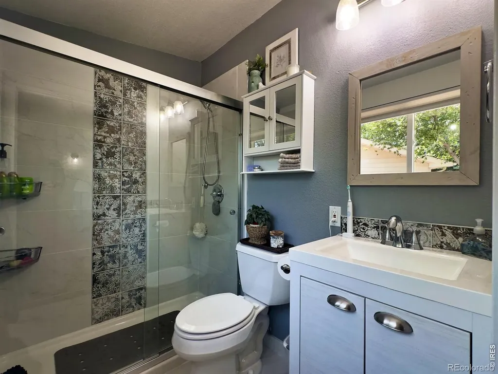 924 E Kelly Drive Loveland CO 80537