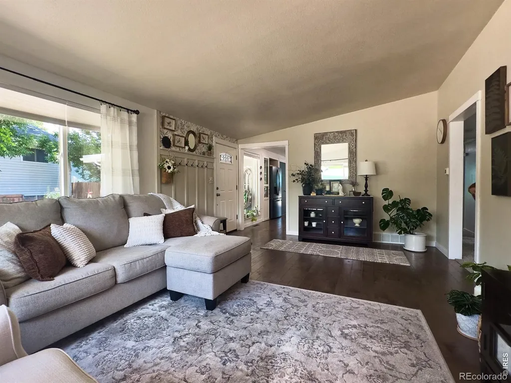 924 E Kelly Drive Loveland CO 80537
