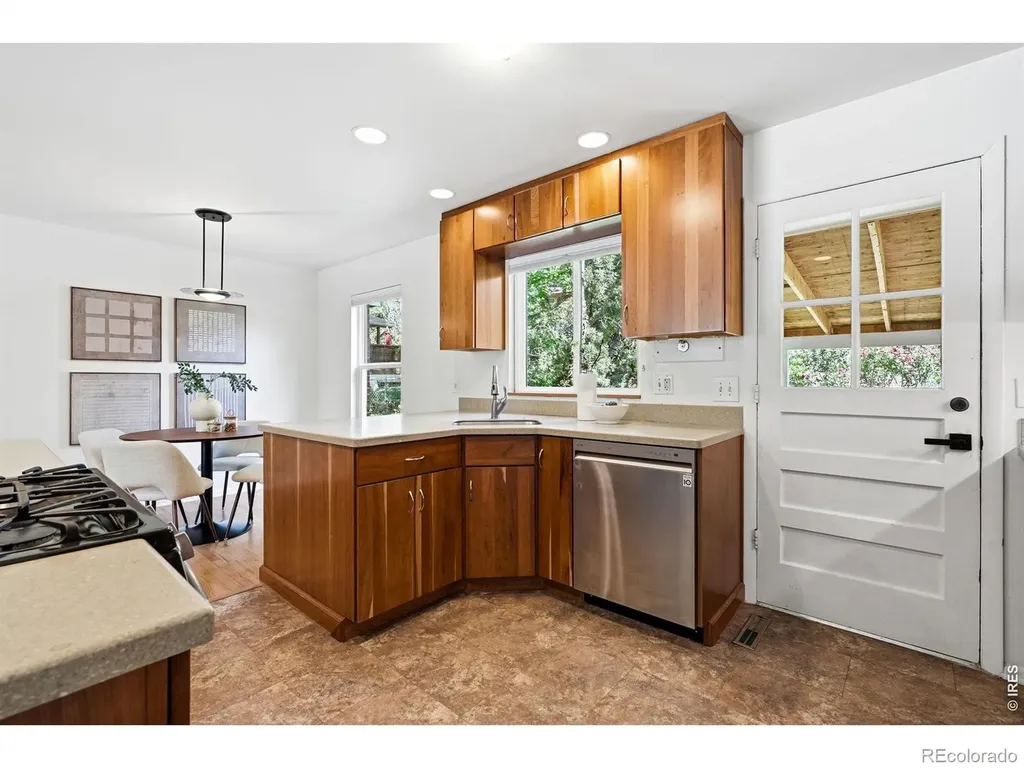 1305 Linden Avenue Boulder CO 80304