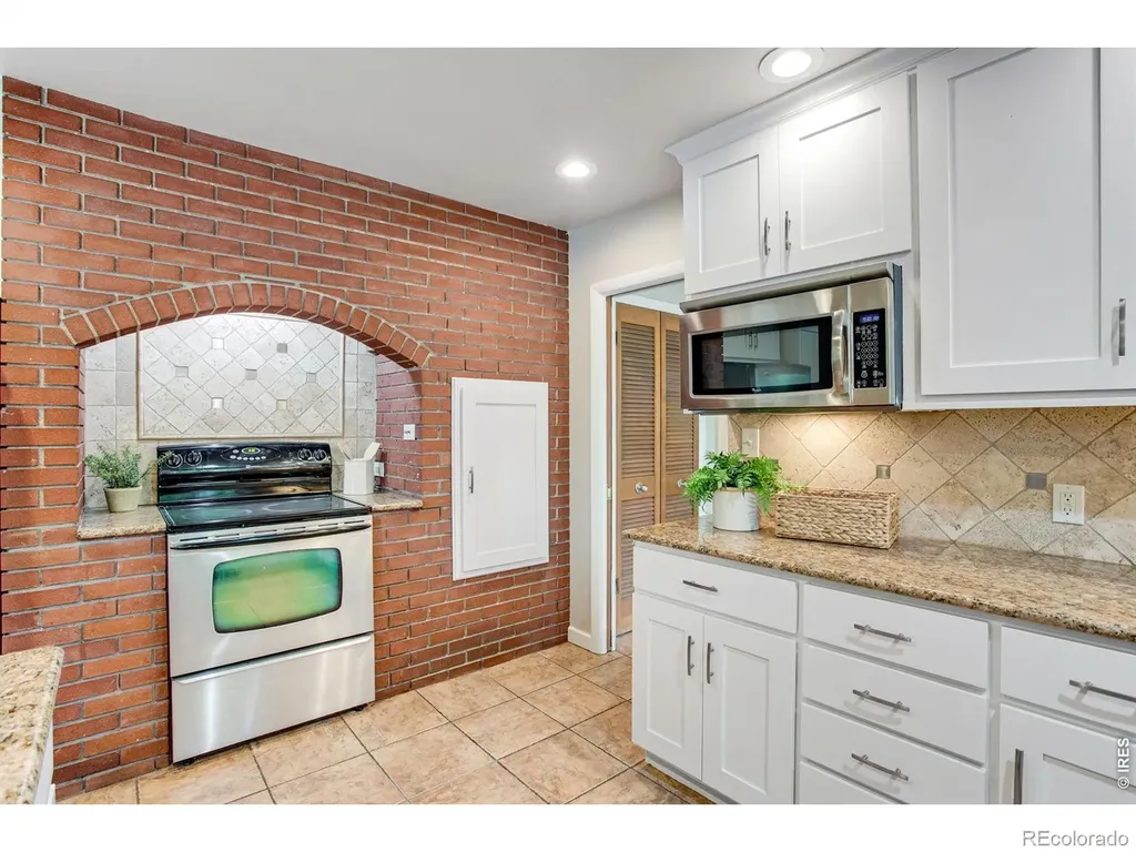 904 Edwards Street Fort Collins CO 80524