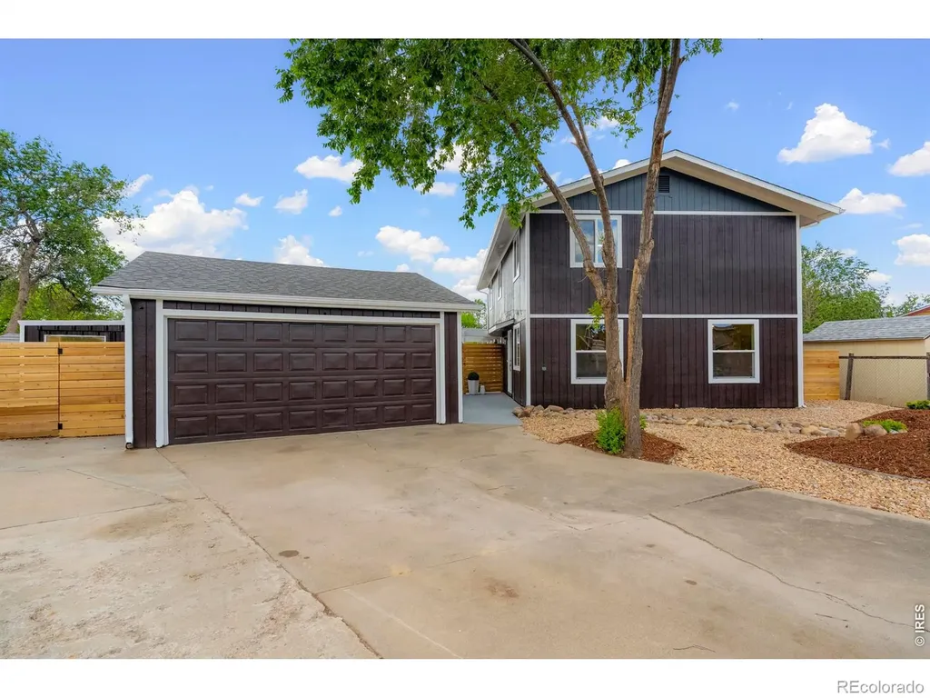 915 Quartz Court Longmont CO 80504