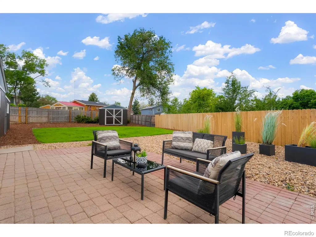 915 Quartz Court Longmont CO 80504