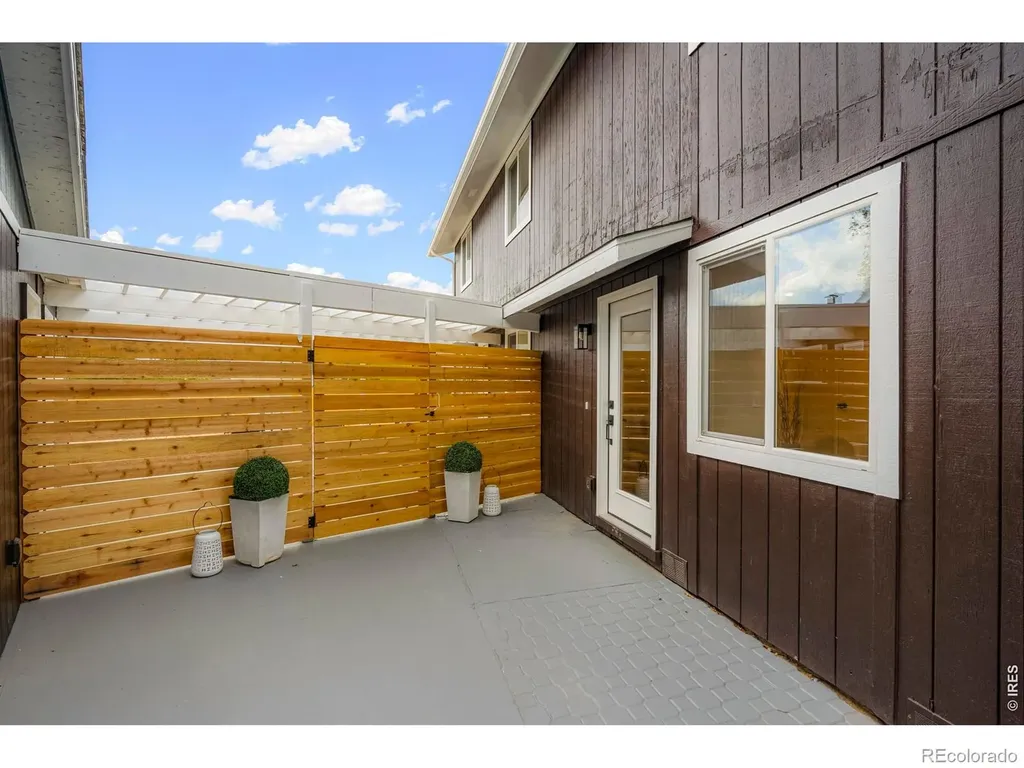 915 Quartz Court Longmont CO 80504