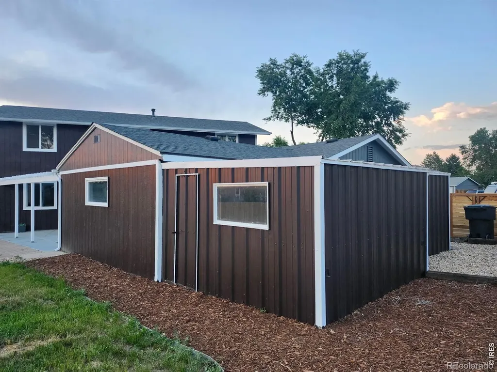 915 Quartz Court Longmont CO 80504
