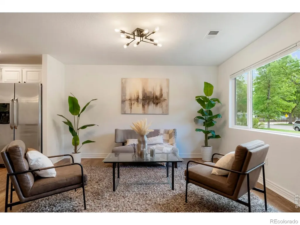 814 Baker Street Longmont CO 80501
