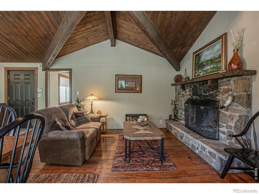 348 Crown Point Drive Bellvue CO 80512