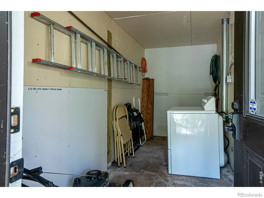 348 Crown Point Drive Bellvue CO 80512