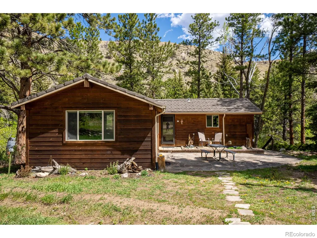 348 Crown Point Drive Bellvue CO 80512
