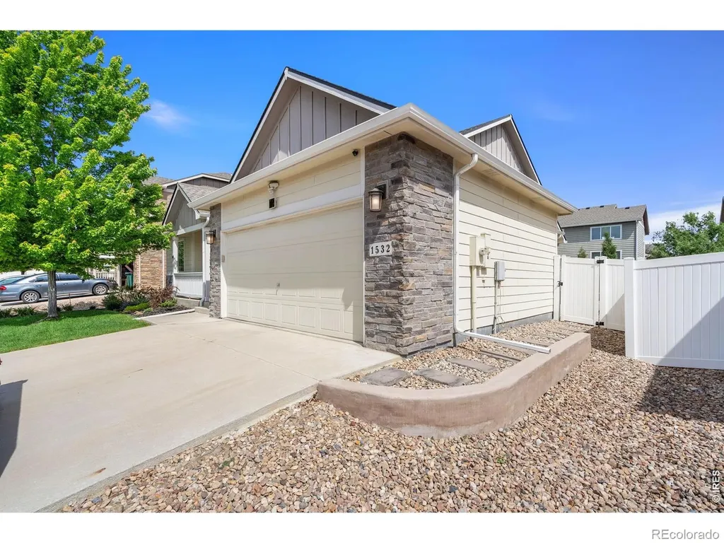 1532 Woodcock Street Berthoud CO 80513