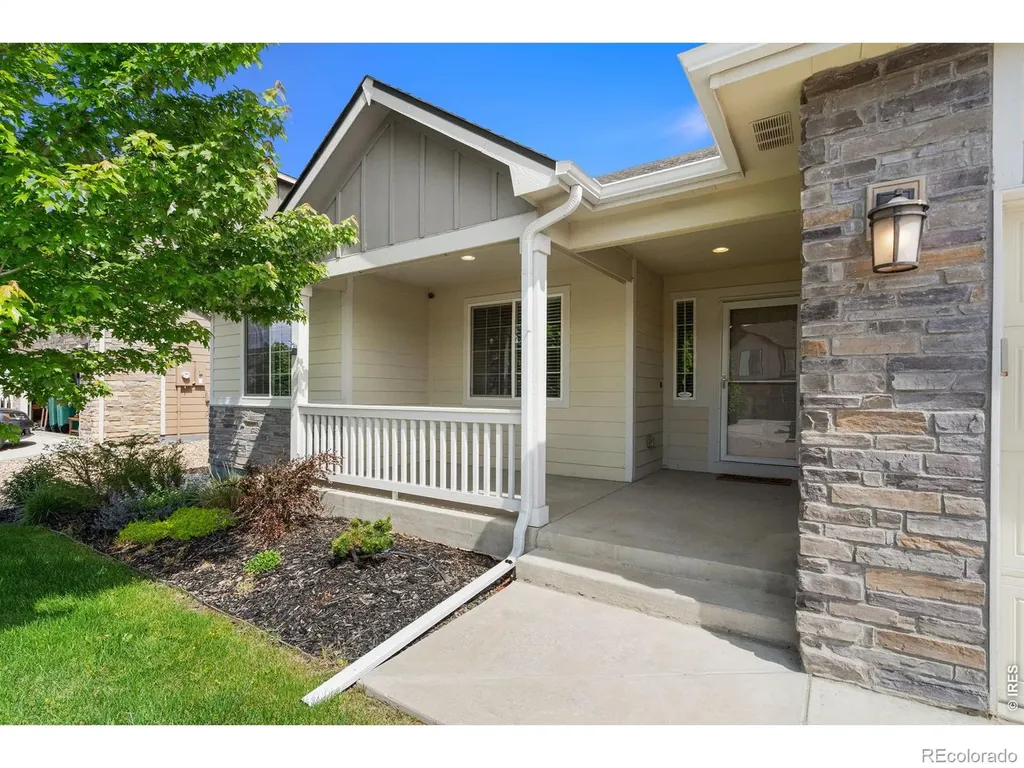 1532 Woodcock Street Berthoud CO 80513