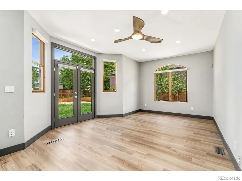 1329 E 7th Street Loveland CO 80537