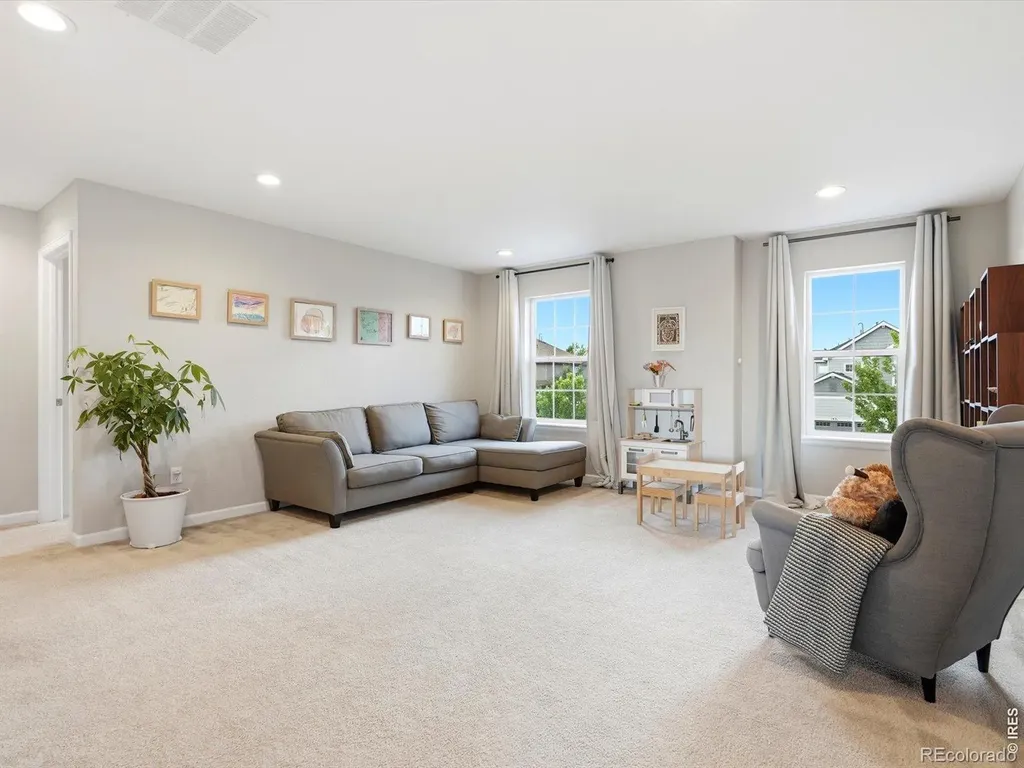 202 Sunbeam Court Erie CO 80516