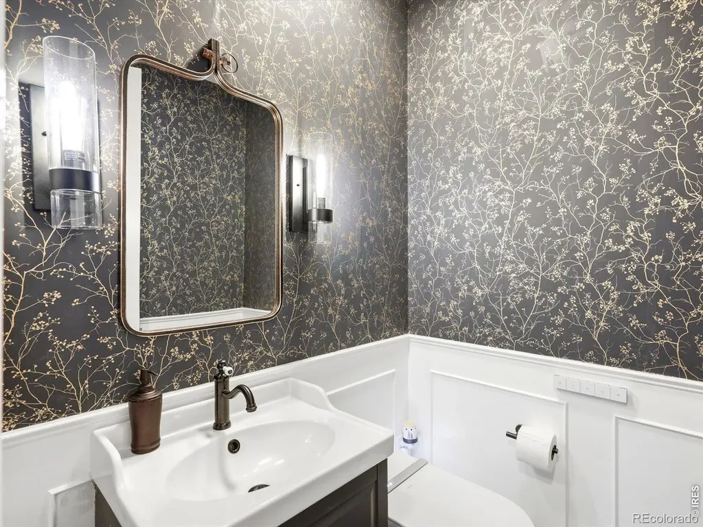 202 Sunbeam Court Erie CO 80516