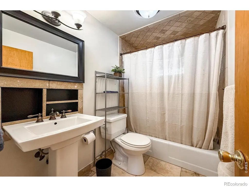 760 Francis Street Longmont CO 80501