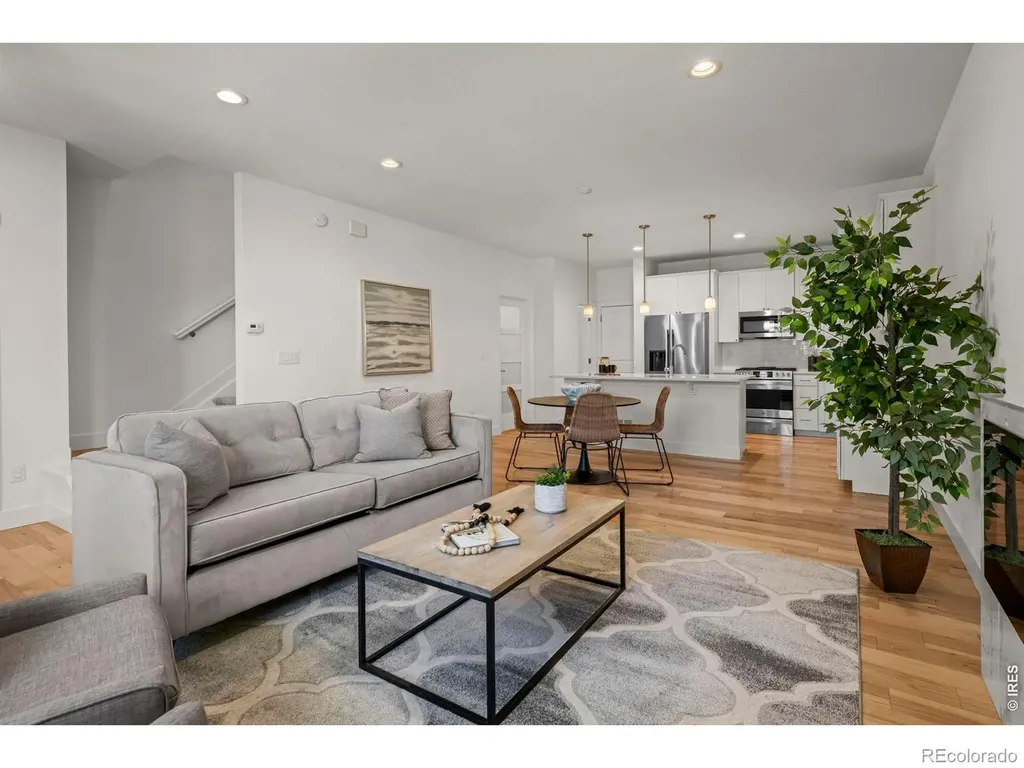 747 Robert Street Longmont CO 80503