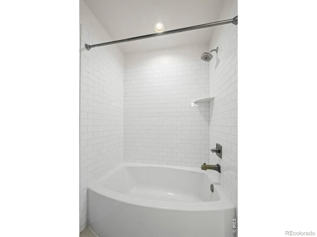 747 Robert Street Longmont CO 80503