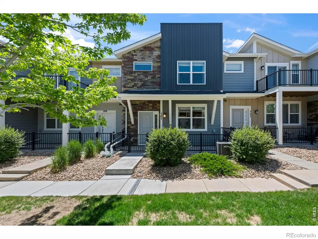 747 Robert Street Longmont CO 80503