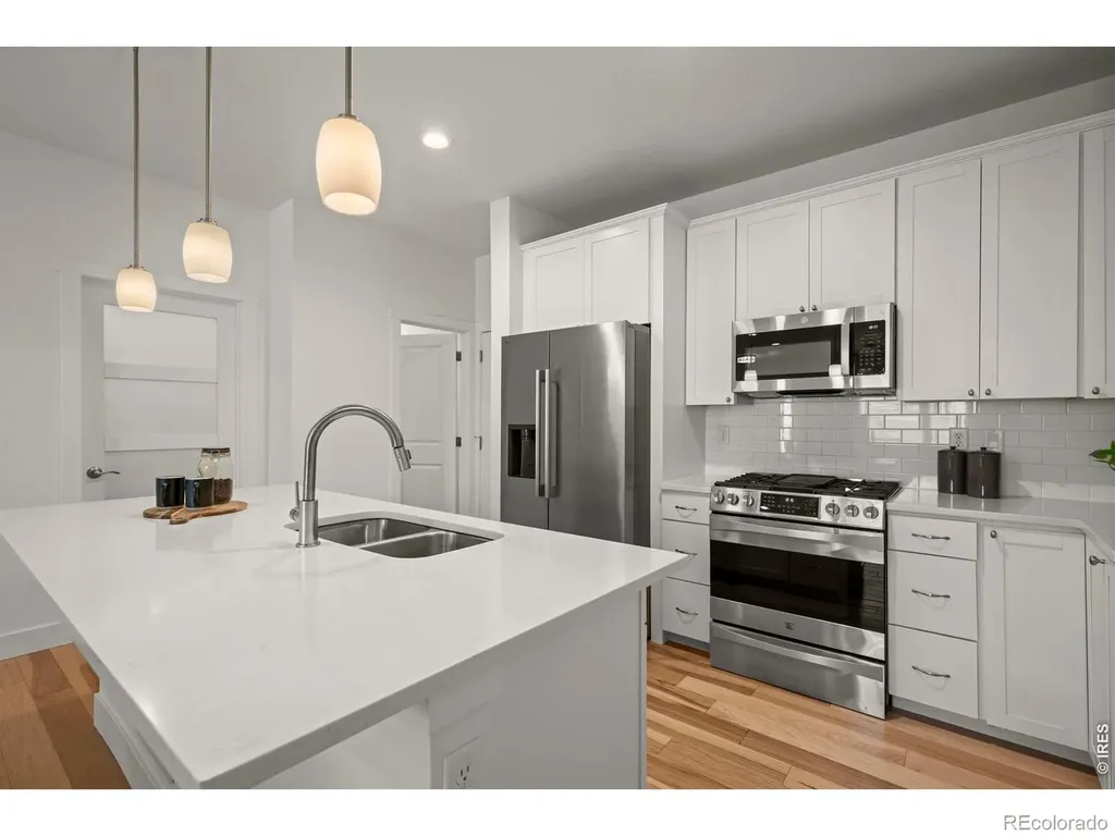 747 Robert Street Longmont CO 80503
