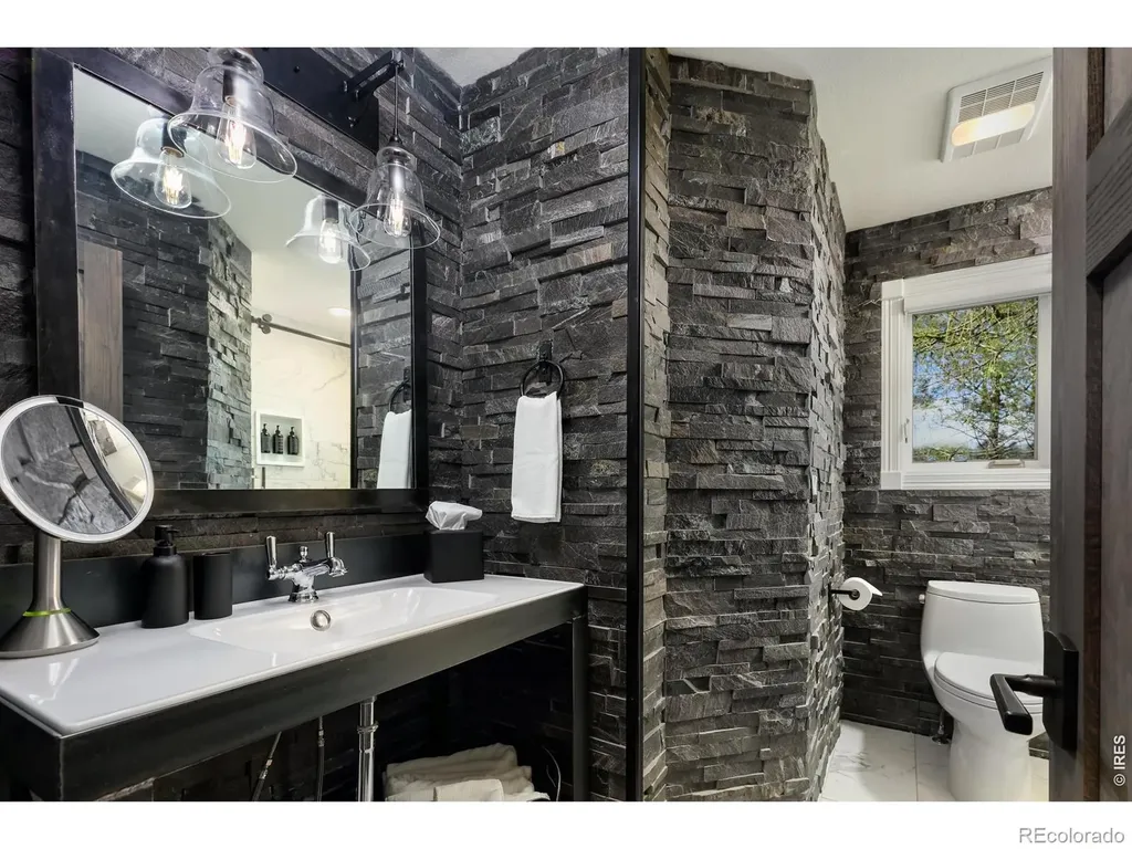 5575 Saint Vrain Road Longmont CO 80503