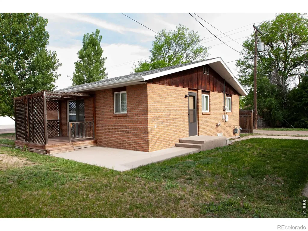 112 N 5th Avenue Sterling CO 80751