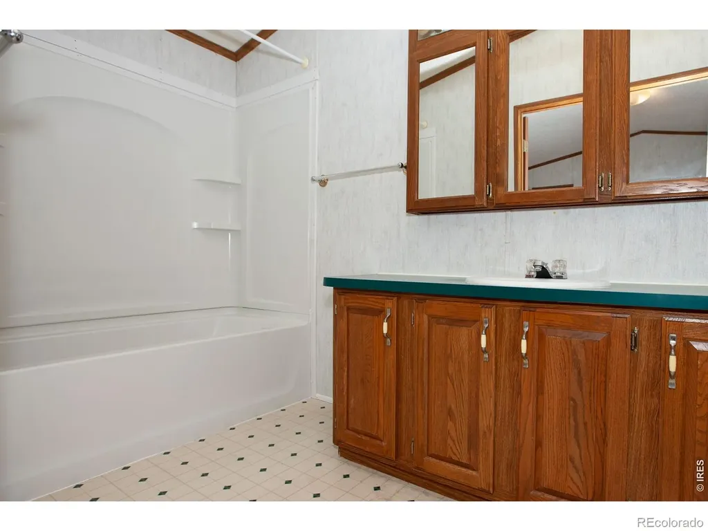 112 N 5th Avenue Sterling CO 80751