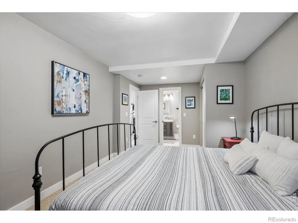 3823 W 39th Avenue Denver CO 80211