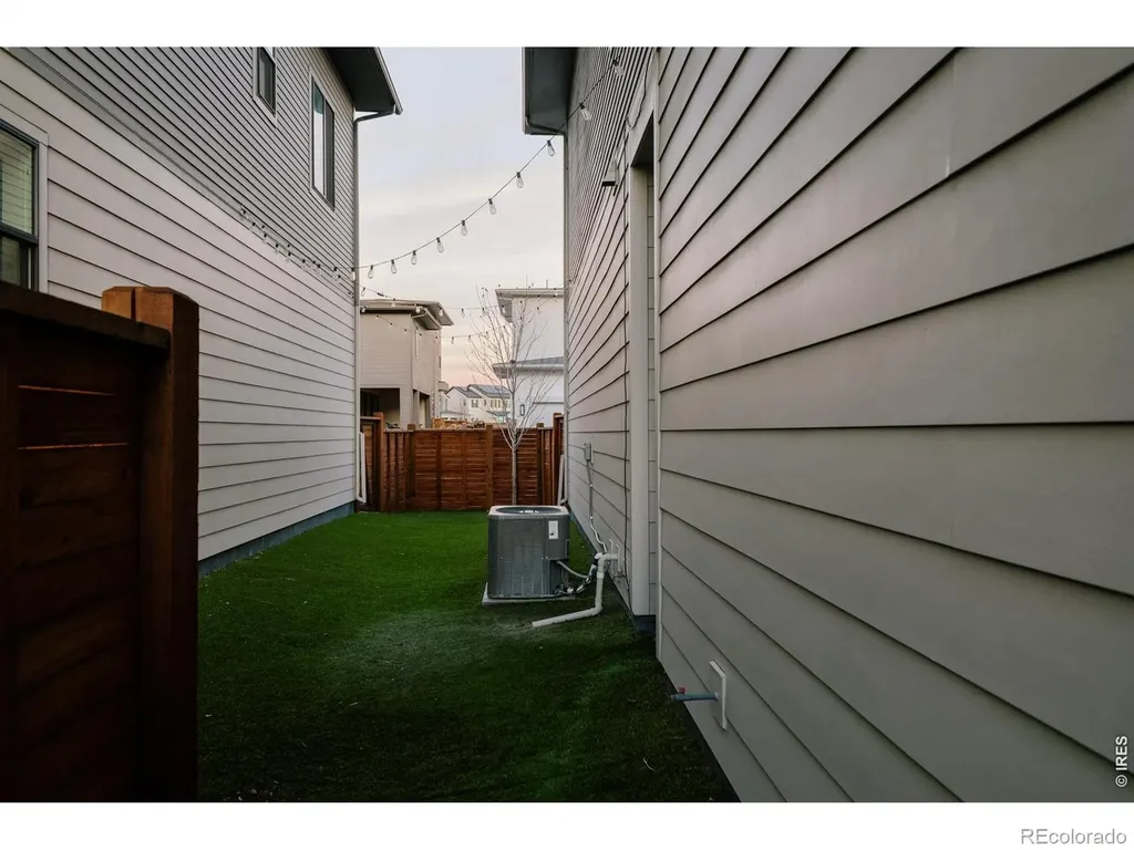 6358 N Elmira Court Denver CO 80238