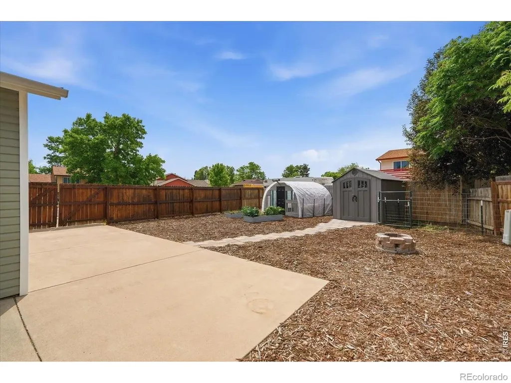 113 44th Avenue Greeley CO 80634