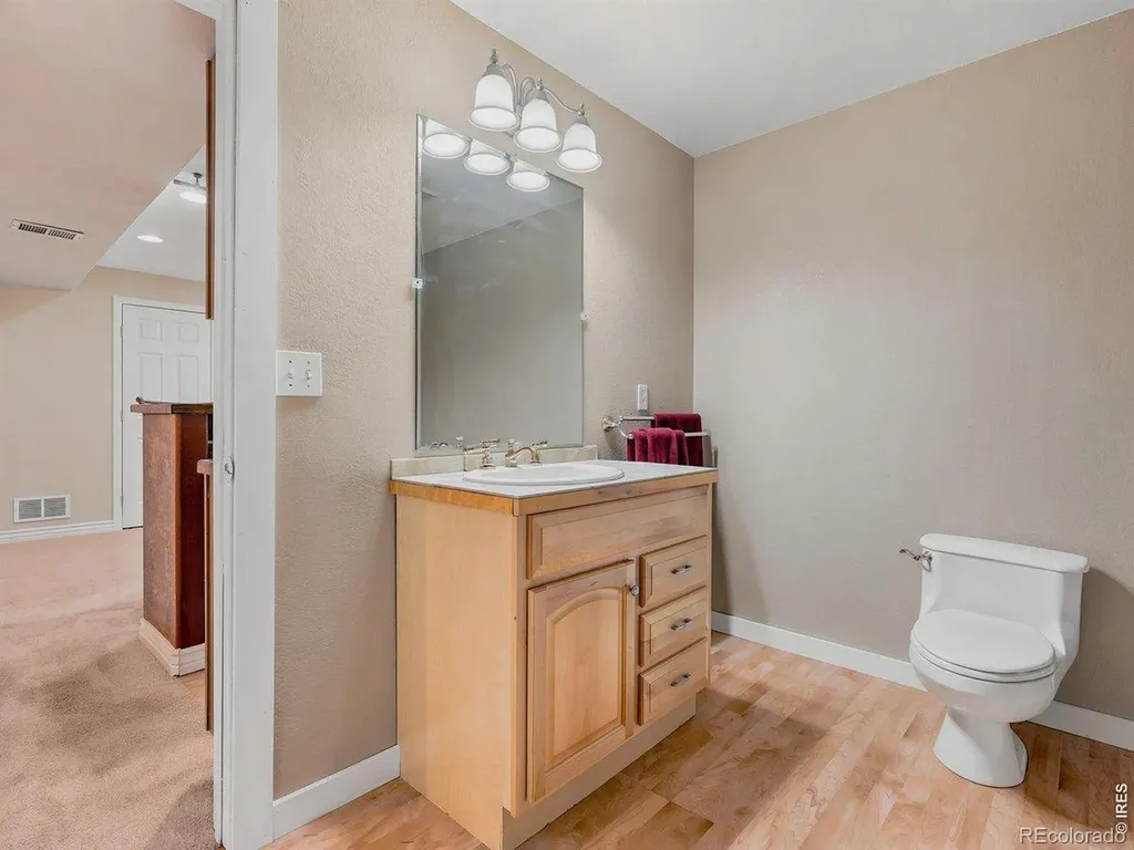 615 Americana Road Longmont CO 80504
