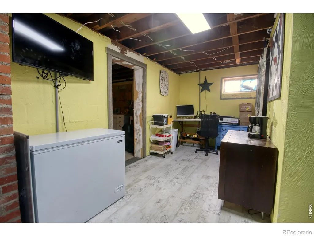7513 County Road 6 Wiggins CO 80654