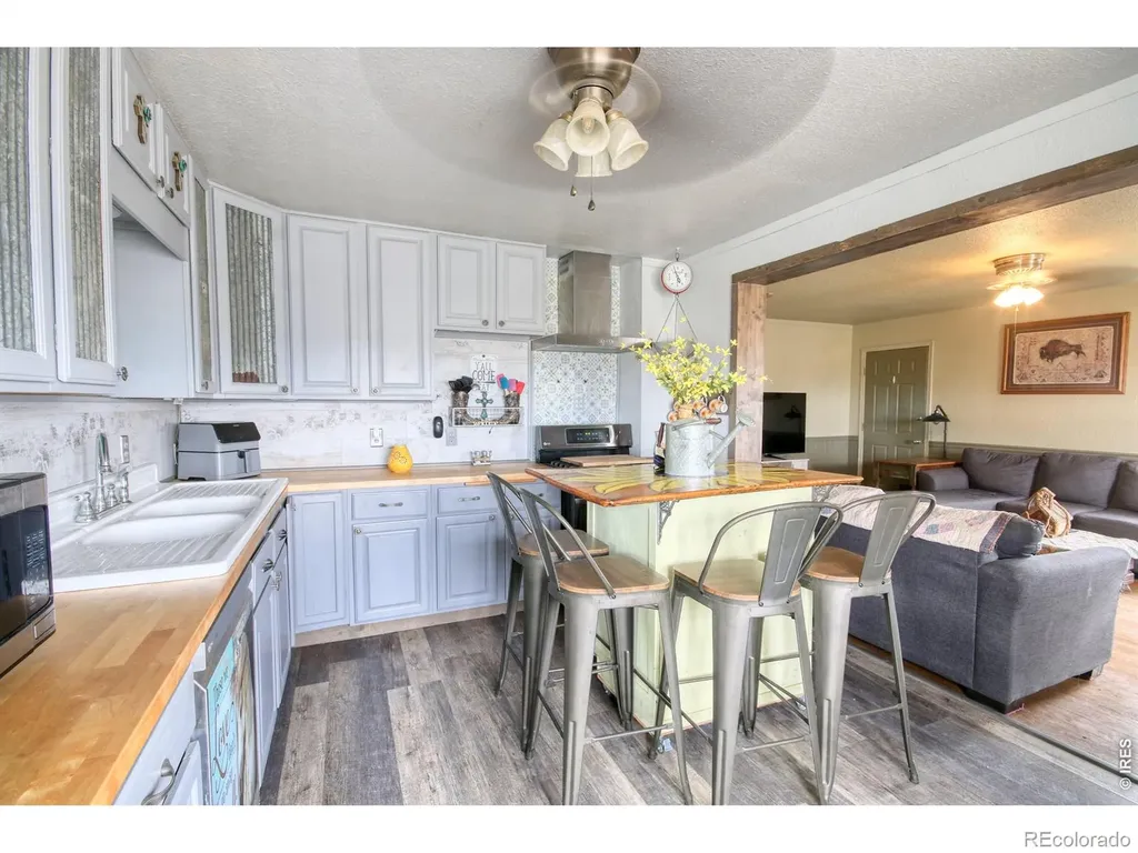 7513 County Road 6 Wiggins CO 80654