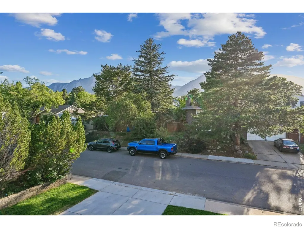 1160 Edinboro Drive Boulder CO 80305