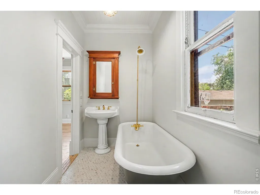 1308 3rd Avenue Longmont CO 80501