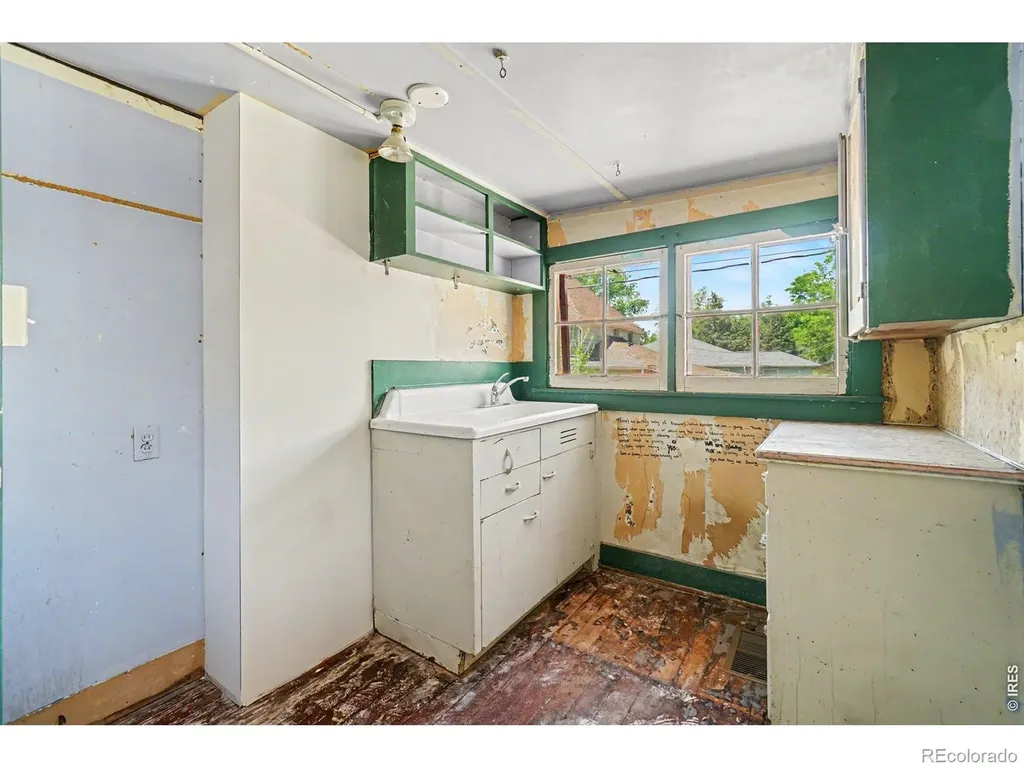 1308 3rd Avenue Longmont CO 80501
