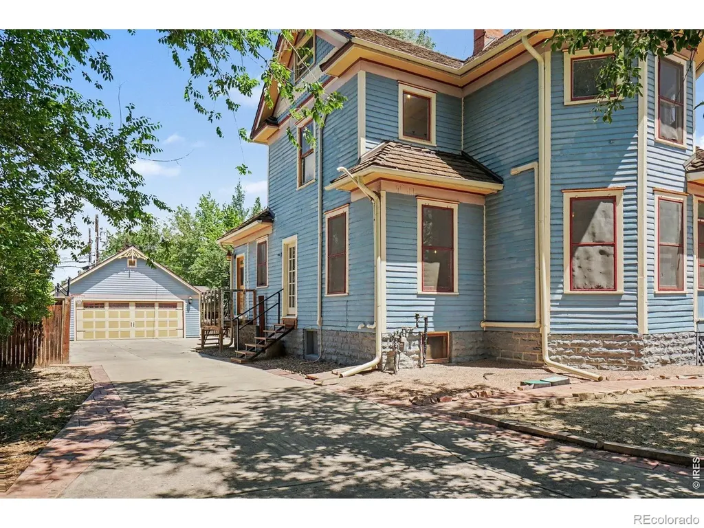 1308 3rd Avenue Longmont CO 80501