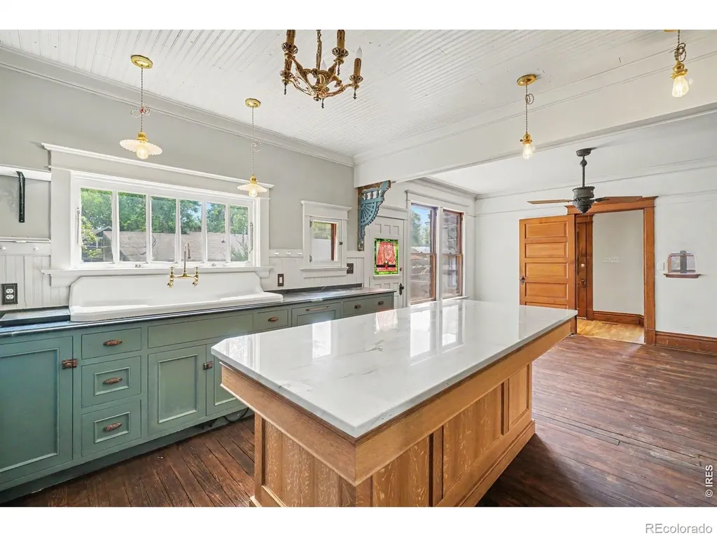 1308 3rd Avenue Longmont CO 80501