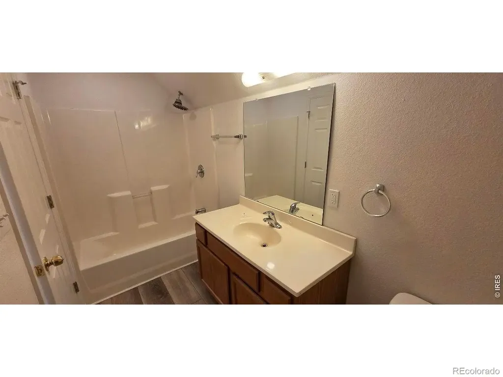 305-305 S 3rd Avenue Sterling CO 80751