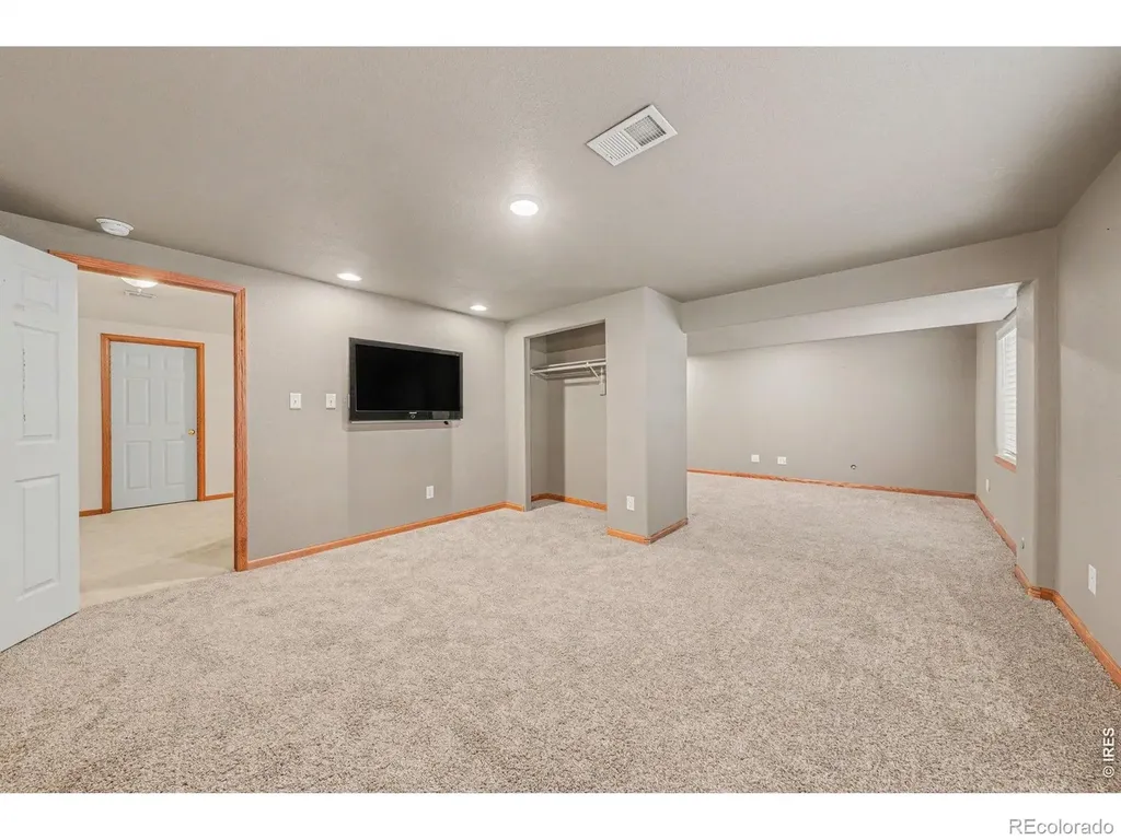 204 Pelican Cove Windsor CO 80550