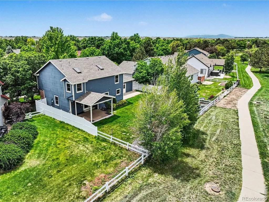 204 Pelican Cove Windsor CO 80550