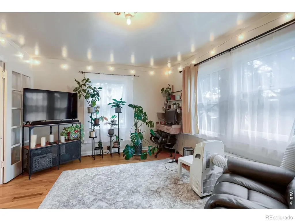 805 Bowen Street Longmont CO 80501