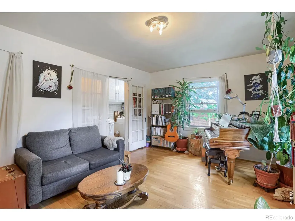 805 Bowen Street Longmont CO 80501