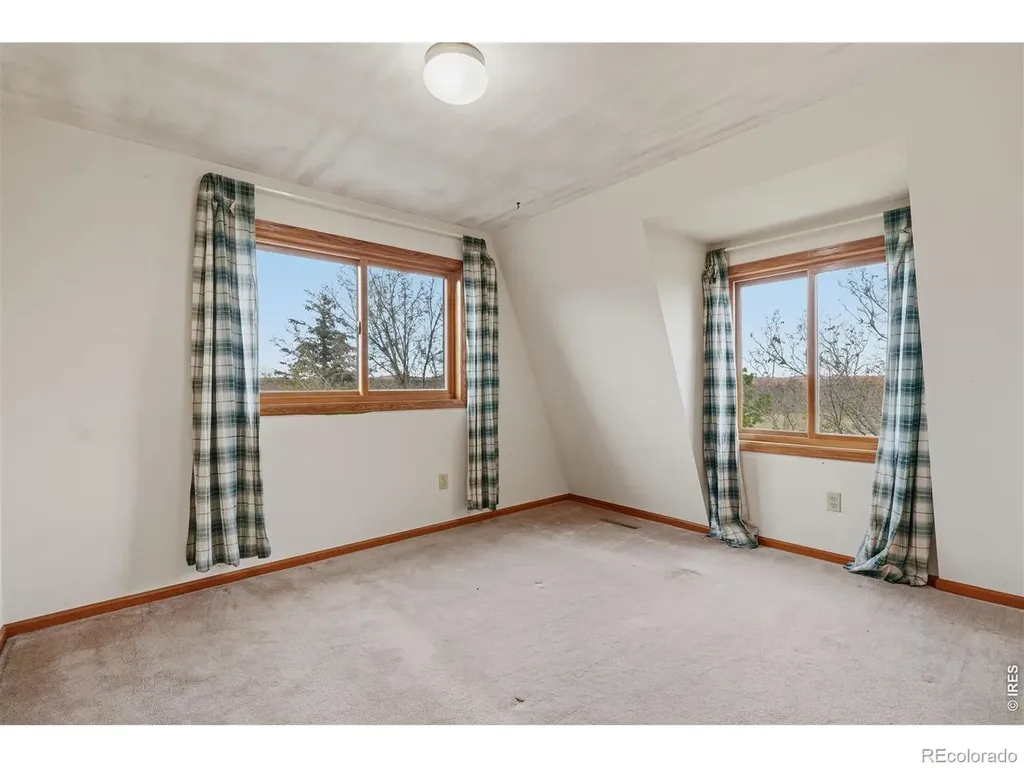 26 Poorwill Lane Laporte CO 80535