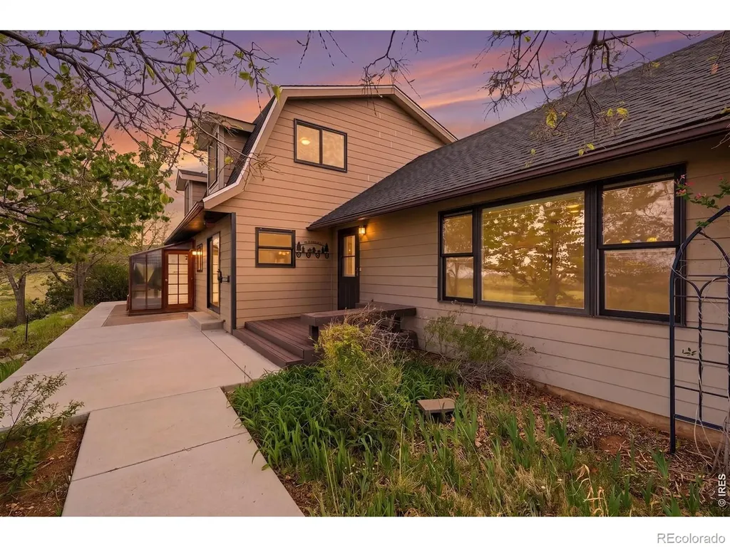 26 Poorwill Lane Laporte CO 80535