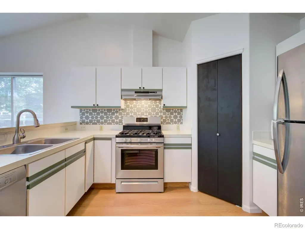 213 Welch Drive Lyons CO 80540