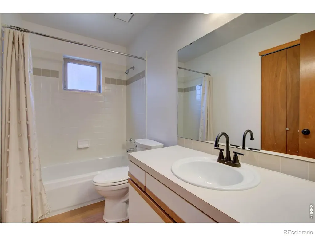 213 Welch Drive Lyons CO 80540
