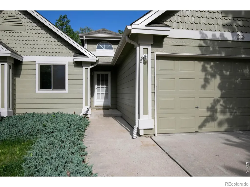 213 Welch Drive Lyons CO 80540