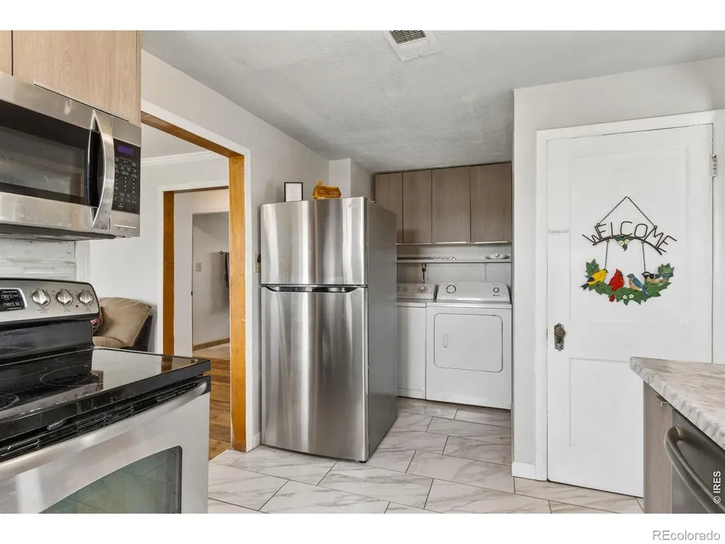 9495 Warner Avenue Carr CO 80612