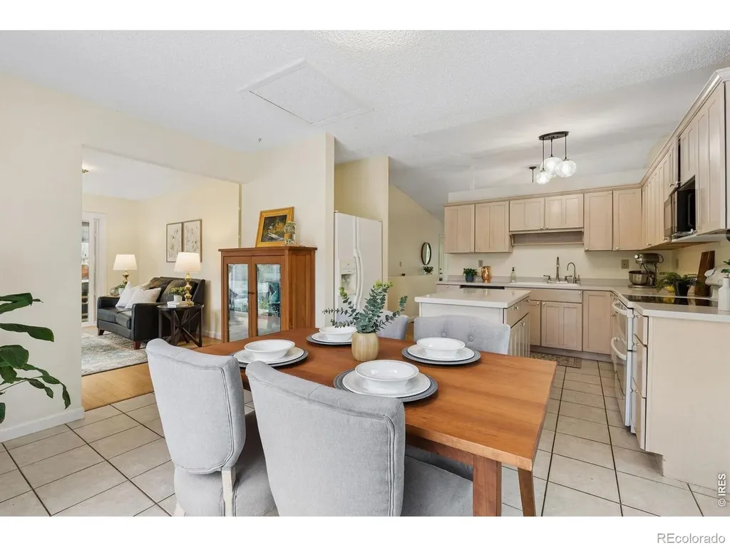 352 S Jefferson Avenue Louisville CO 80027