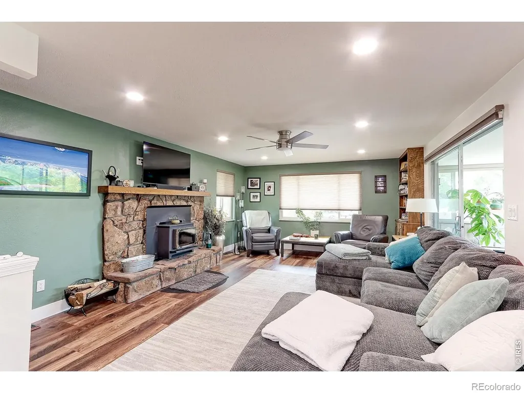 8118 W 69th Way Arvada CO 80004